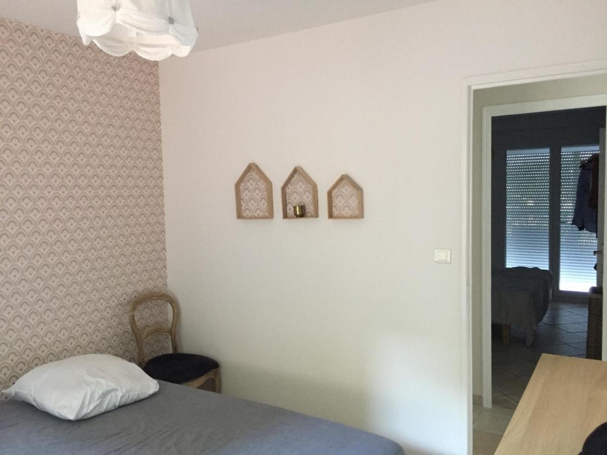 Vacances Ideales Limite Sanary Sur Mer !! Logement Partage Shared Accommodation Ollioules Zewnętrze zdjęcie